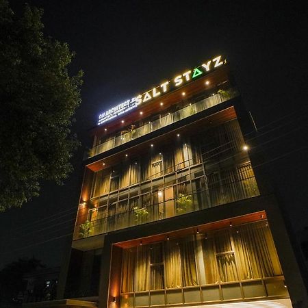 Saltstayz Grand Sky - Unitech Cyber Park Gurgaon Dış mekan fotoğraf