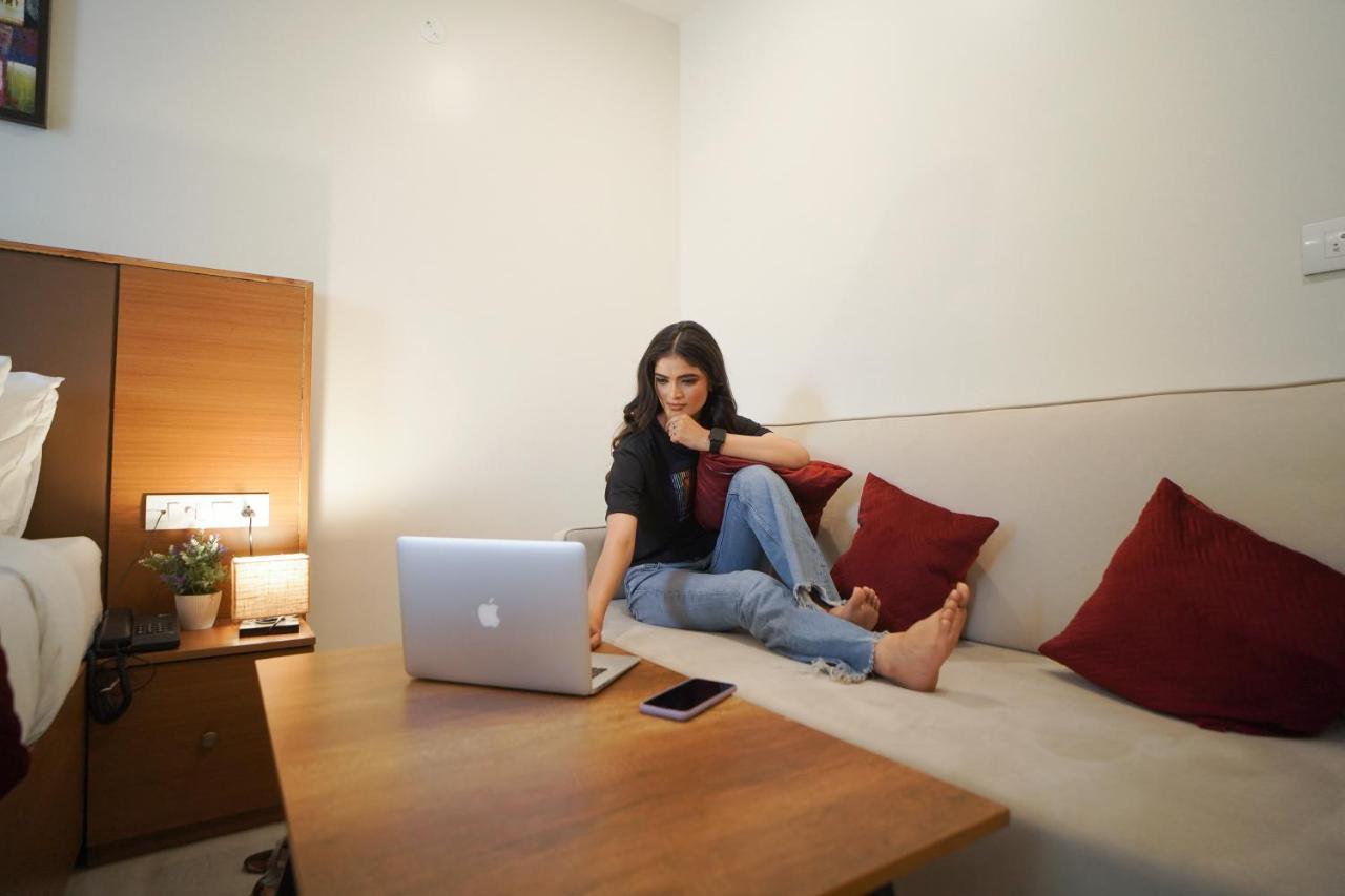 Saltstayz Select - Unitech Cyber Park Gurgaon Dış mekan fotoğraf